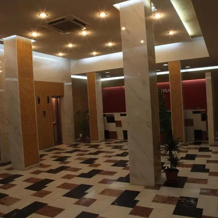 فندق Hotel Central تيميشورا