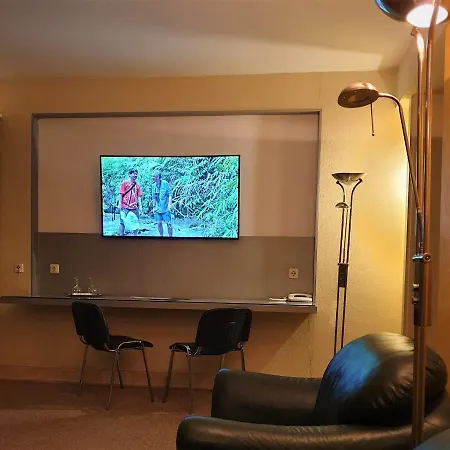 Hotel Central 2* تيميشورا